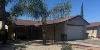 MUST SEE 2 BEDROOM 1 BATH!! MORE PHOTOS ARE COMING SOON.. Gallery 2