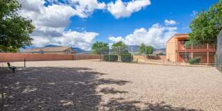 Garden Plaza Gallery 21