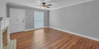 Newly Updated 2BD 1BA Duplex Home - Available Now! Newly Updated 2BD 1BA Duplex Home - Available Now! Gallery 7