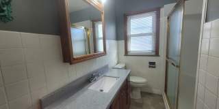 4 Bedroom, 2 Bathroom Home with Garage! Gallery 15