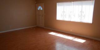 Spacious 2 story Townhouse with Community Pool Gallery 7