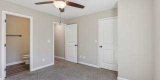 Center Pointe Townhomes Gallery 22