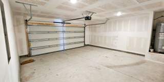 Spacious Modern Home w/Great Community Amenities! *1/2 OFF Security Deposit for A-D Military!* Gallery 31