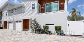 2066 Roselawn St Gallery 1