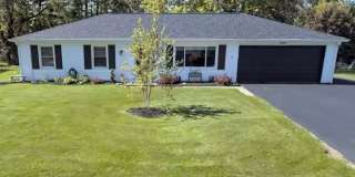 Charming , updated  3BR House in Indianapolis Gallery 1