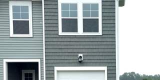 ~~ Luxurious End Unit 3-bedroom Townhome ~~ Gallery 1