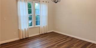 5055 Lake Forest Drive Gallery 5