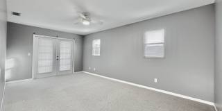 27655 Tennessee Street Gallery 24