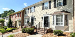 2 Bedroom Townhome in NW Greensboro near parks and Greenway 2 Bedroom Townhome in NW Greensboro near parks and Greenway Gallery 1