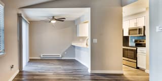 The Retreat at  Bothell Gallery 19