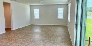 Spacious 5-Bedroom Home with Fenced Backyard – Built in 2022! Gallery 11