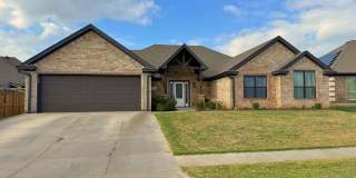 Spacious 4 bed, 2 bath brick home with 2-car garage in Stone Lake Estates! Gallery 1