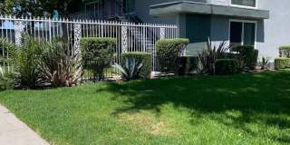 933 S Roberts St Gallery 1