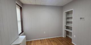 633 E ALLEGHENY Avenue Gallery 21