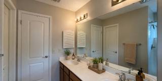 13915 Laurel Hollow Dr Gallery 6