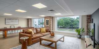 The Stahlman Gallery 19