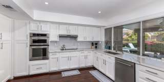 11401 N 45th Place Gallery 12