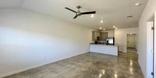 905 Cherry Laurel Gallery 22