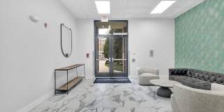 The Kensington Gallery 22