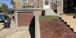 2556 Vane Gallery 1