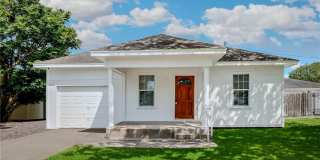 1622 Woodlawn Gallery 1