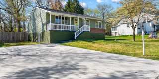 712 KENT Avenue Gallery 1