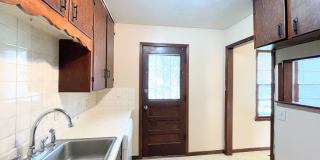 Cozy 3 bed 2 bath home with basement in Wichita Gallery 9