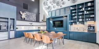 Arista Uptown Gallery 9