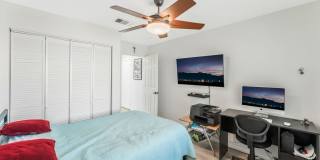 Charming Single-Story Townhome with Vaulted Ceilings in a Gated Northwest Community! Gallery 19