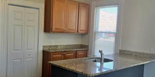 27 Maple Street Gallery 12