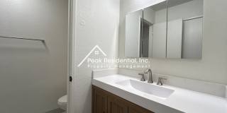 Great Location 3bd/2ba Duplex in Citrus Heights! Gallery 26