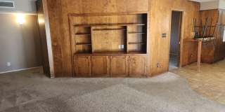 Ranch Style 3 bed/1.75 Bath, RV parking NO HOA! Gallery 3