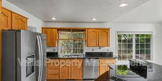2217 Juliet Ct S Gallery 21