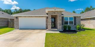 Modern 4-Bedroom All-Brick Home in Crestview with Spacious Yard, Upgrades and Community Pool Gallery 1