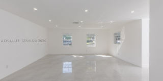 913 NE 2nd St Gallery 8