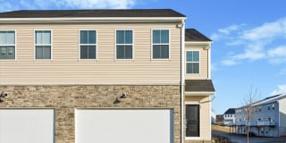 24 PAINTERS Way Gallery 1