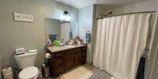 Oak Knitting Mill Apartments – Franklin Square Available Gallery 36