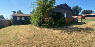 Charming 5 Bedroom House Gallery 1
