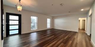 4350 Palmarito St Gallery 10