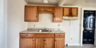 Adorable 2 Bedroom House FOR RENT in Bridgeton NJ $1500 Gallery 1