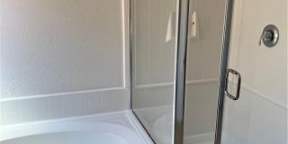 9036 Modern Court Gallery 4