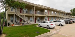 Residences at Holly Oaks Gallery 21