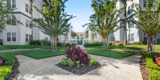 Paseo at Winter Park Village Gallery 26