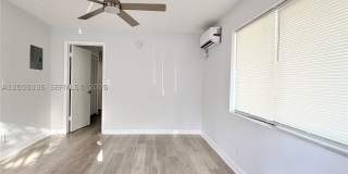 1632 NE 4th Pl Gallery 2