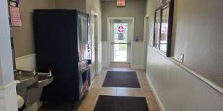 Freshly Painted 4BR/2BA Pool Home with Screened Pool & Spa – Move-In Ready! Gallery 21