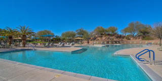 Gorgeous 4 Bed 3 Bath 3 Car home in Peoria with community Pool Gallery 45