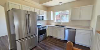 Gorgeous 4 Bed 4 bath Home In Wagon Trails!! Gallery 8