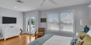 105 Beacon Boulevard Gallery 20