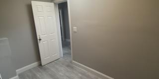 424 Ilchester Avenue Gallery 14