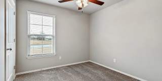Haden Holly Station - Duplexes & Townhomes in Siloam Springs, AR Gallery 9